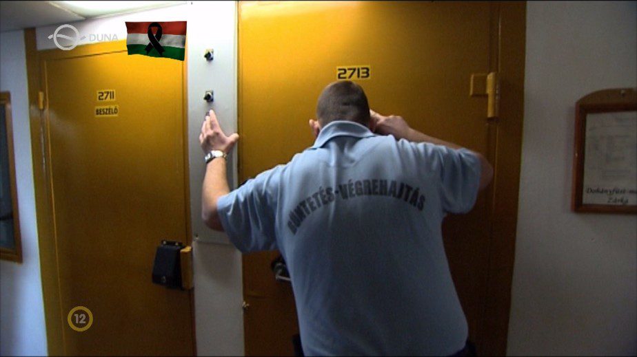 Börtönőrök vertek halálra egy rabot – Csak erős idegzetűeknek