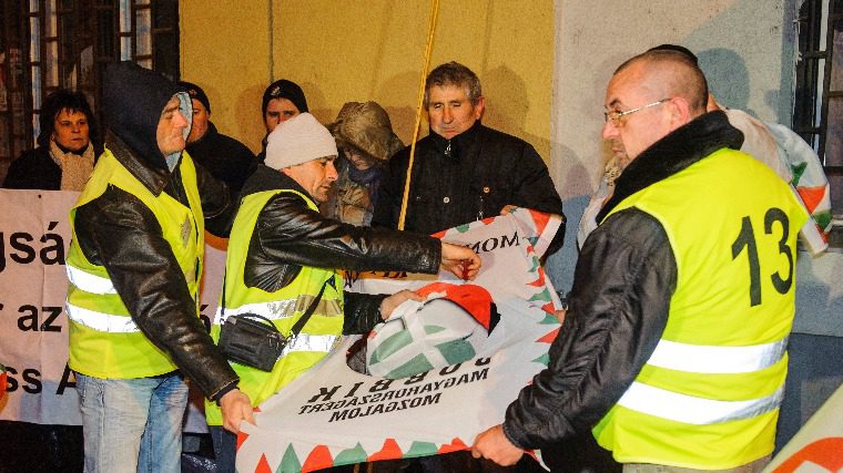 Nem csillapodnak a kedélyek a Jobbikban