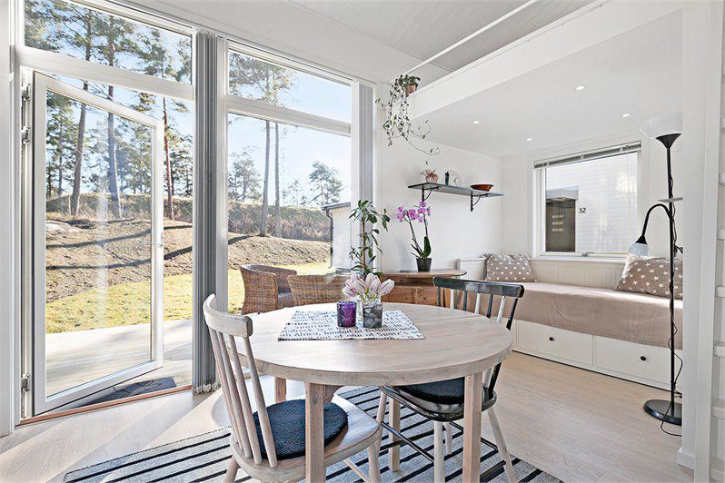 Eladták Svédország legkisebb házát -így néz ki a 22 nm-es ház kívülről és belülről 8