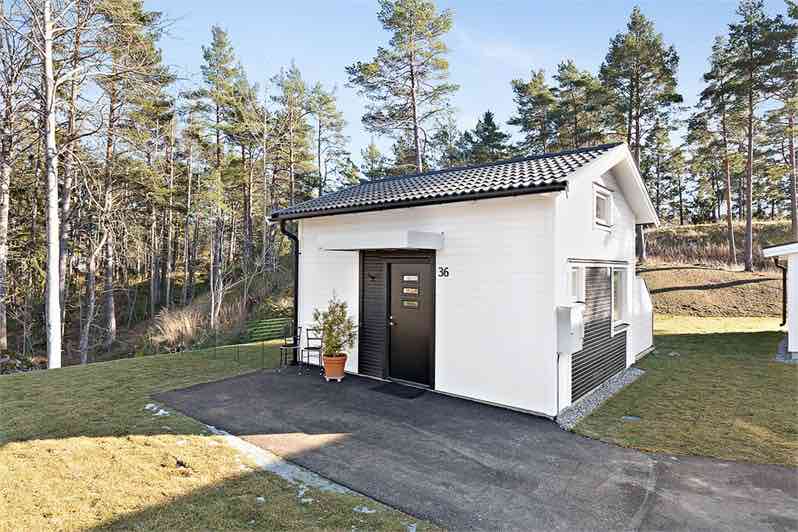 Eladták Svédország legkisebb házát -így néz ki a 22 nm-es ház kívülről és belülről