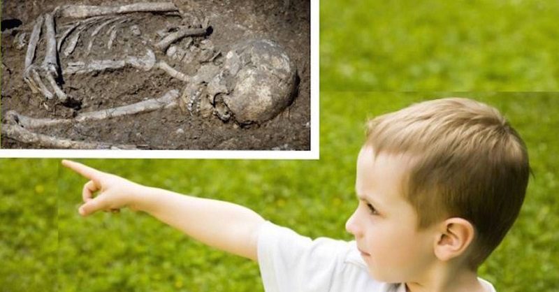 Ez a kisfiú tisztán emlékszik előző életére, azt is tudja, hová temették el: megmutatta