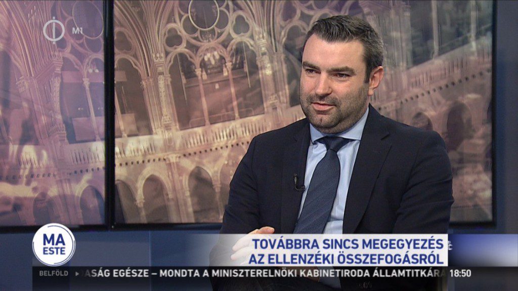 Ifj. Lomnici: a Jobbik elindult azon az úton, mely a szakadékba vezet