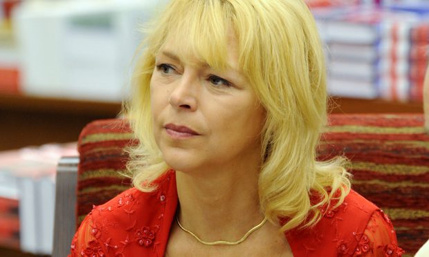 Nyertes Zsuzsa: Sürgősen le kell tennem az alkoholt és a cigit!