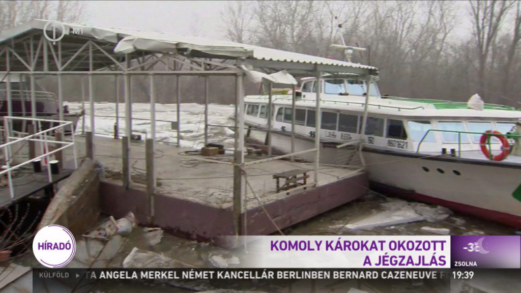 Hajókat, stégeket és vadállatokat is magával ragad a jeges ár