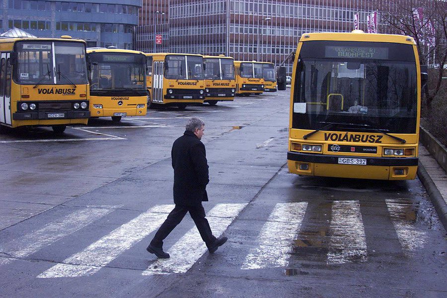 Már gyártják a Volánbusznak szánt autóbuszokat az Ikarus gyárban