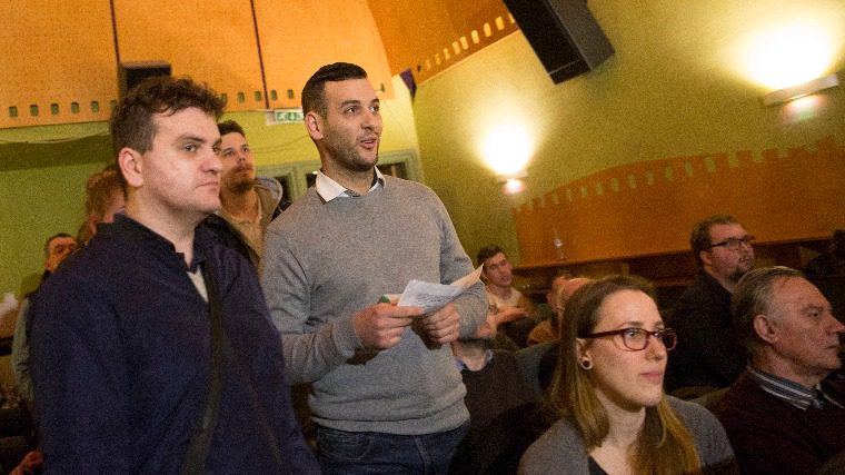 Feszültséggel kezdődött a Momentum országjárása