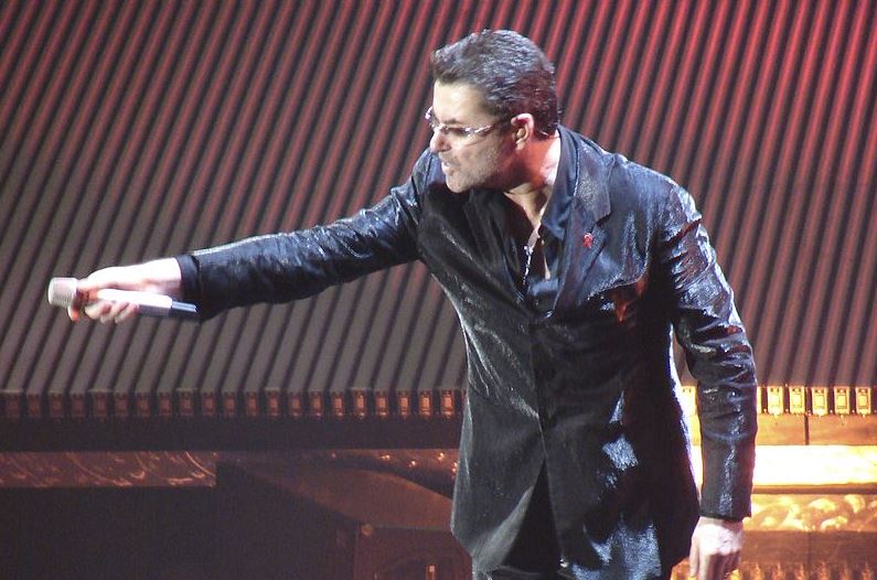 Másodszor is elhalasztották George Michael temetését