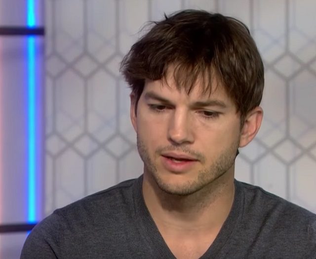 Meglepő kérdést tett fel a riporter Asthon Kutchernek. A színész válasza az egész világot megrázta!