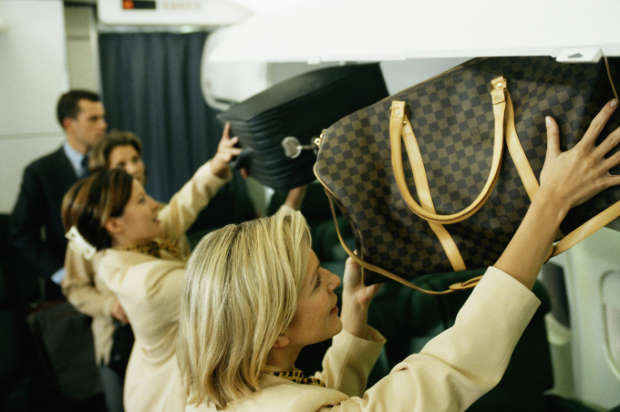 Titkos információkat szivárogtattak ki a légiutaskísérők 4