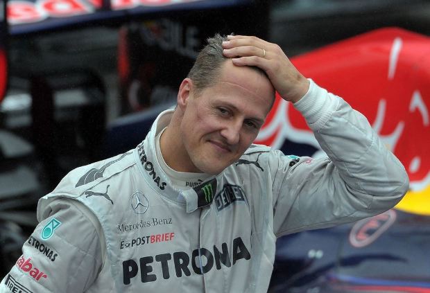 Üzent Schumacher családja, örülhetnek a rajongók