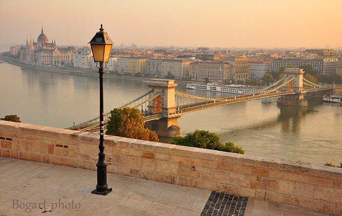 A világ 10 legszebb hídja közé választották a Lánchidat