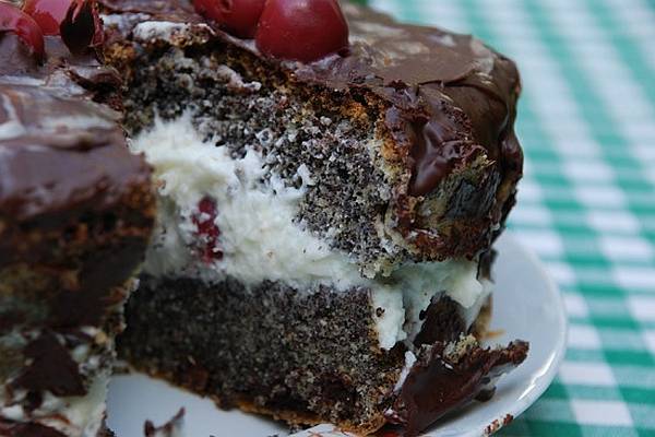 Mákimádóknak - finom, gyorsan elkészíthető Máktorta recept