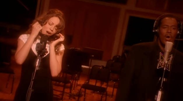 Egy szerelmes dal mindig a legjobb gyógyír a szívnek.