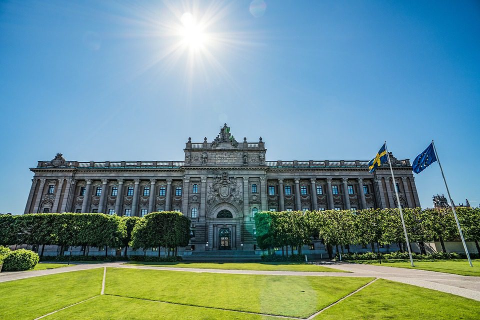 A svéd titkosszolgálat komoly veszélyre figyelmeztet, háborúra készülnek