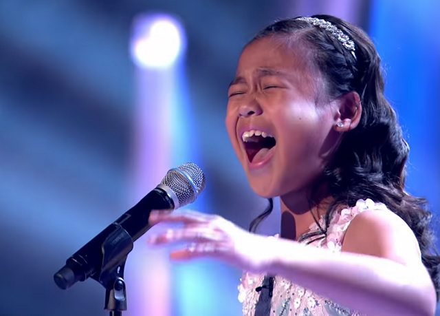 Alig lépett a színpadra, és a közönség máris lefagyott a produkciójától! – VIDEÓ