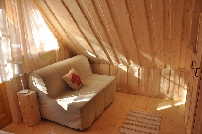 Nézz be ennek a háznak az ablakán és próbáld elfojtani az irigységet! 10