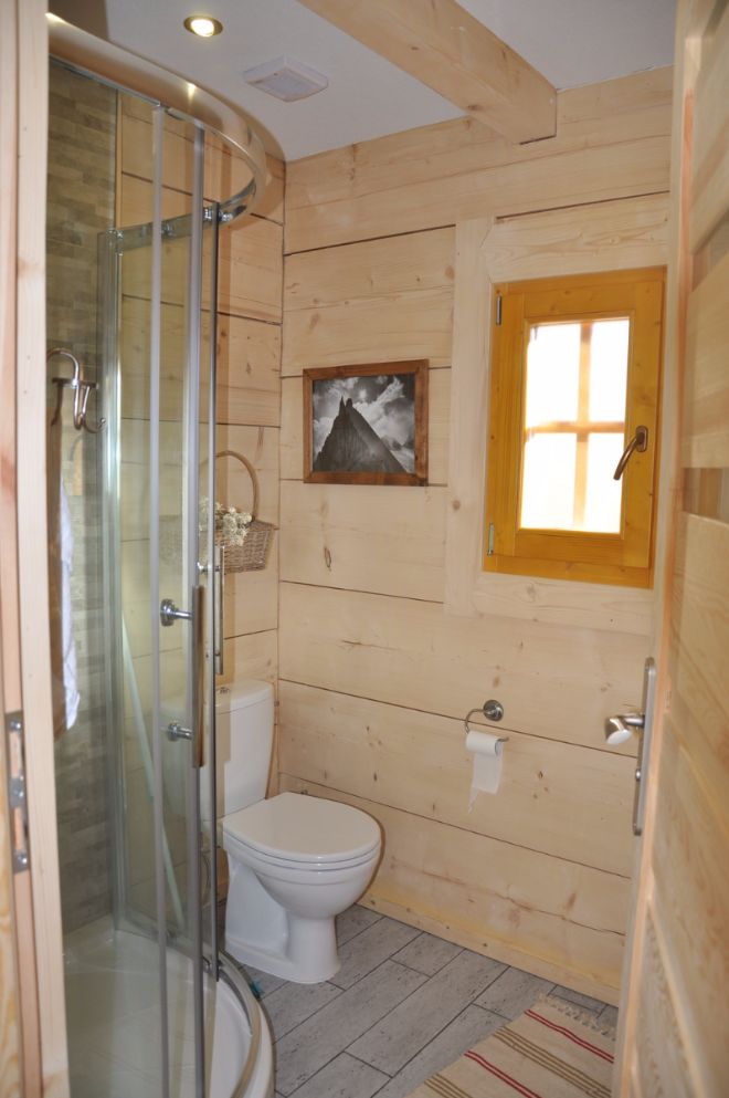 Nézz be ennek a háznak az ablakán és próbáld elfojtani az irigységet! 8