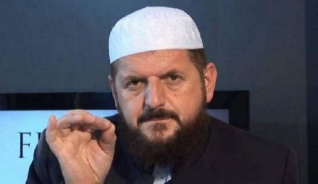 Terrorra buzdította híveit a koszovói nagymecset imámja