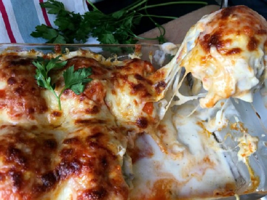 Darált hússal töltött tojás sütőben sütve! Fenségesen finom forró étel Húsvétra!