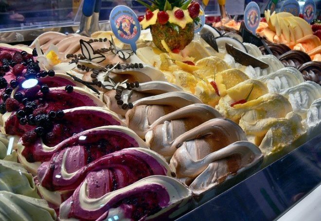 Május 8 - án féláras a fagyi! Itt a csatlakozók listája!