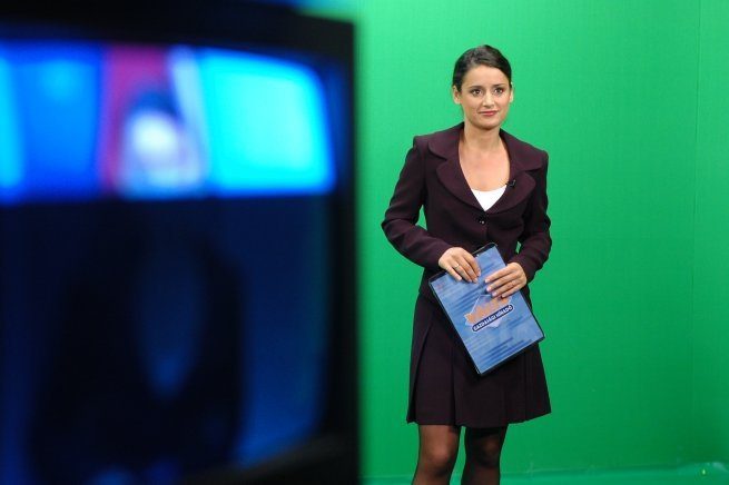 Egy hét után felállt a TV2 gyönyörű műsorvezetője