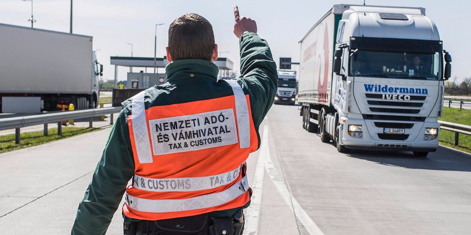 Egyre több áldozata van az adóhatóság nehézfegyverének