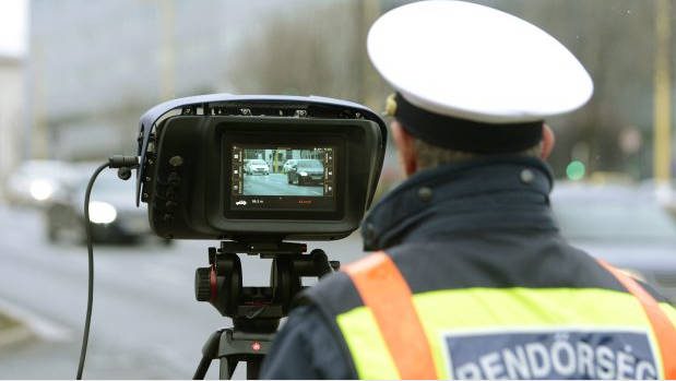 Döntsd el te, hol legyenek traffipaxok az utakon!