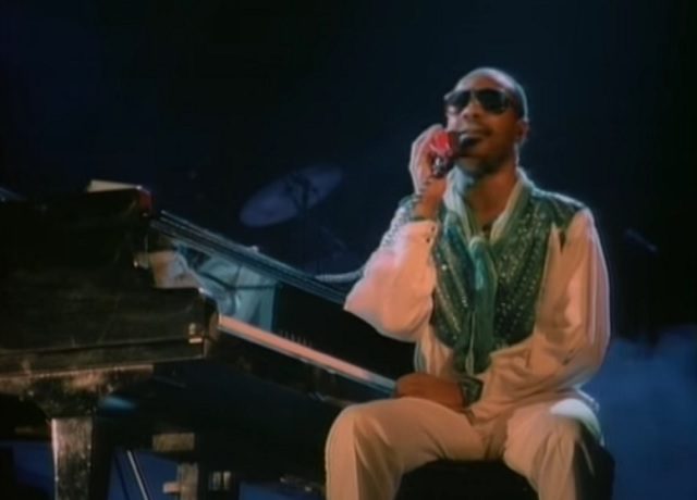 Ez a dal 32 éve hódította meg a világot, és máig is hódít