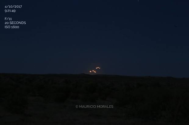 Furcsa fények lebegtek negyed órán át az arizonai sivatag felett 3