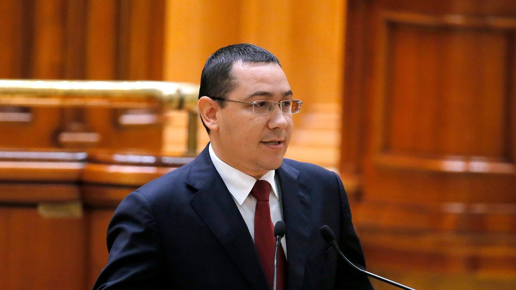Ponta az M1-en: Az oktatási intézmény oktasson, ne politizáljon!