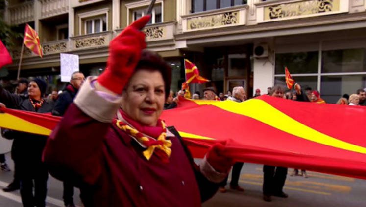 Amerikai szenátorok szerint Soros György állhat a macedón válság mögött