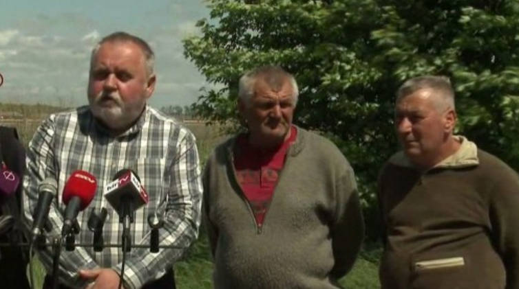 „Parádés öngólt” rúghat az MSZP a bojkottal