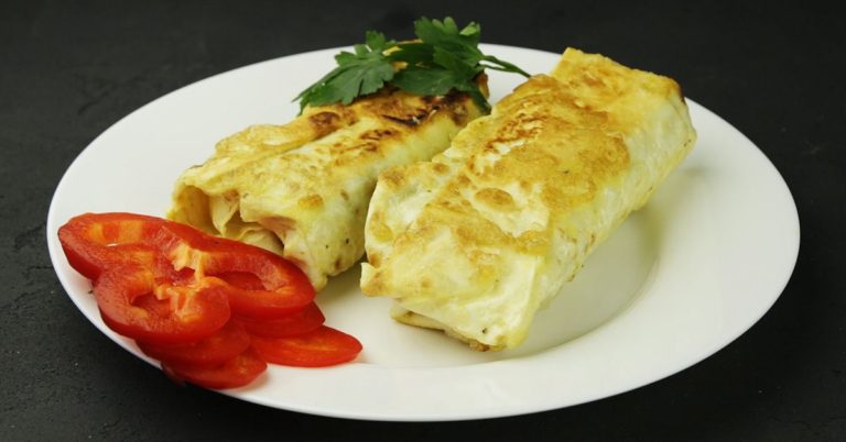 Lepénykenyér tojással és hagymával töltve – VIDEÓ