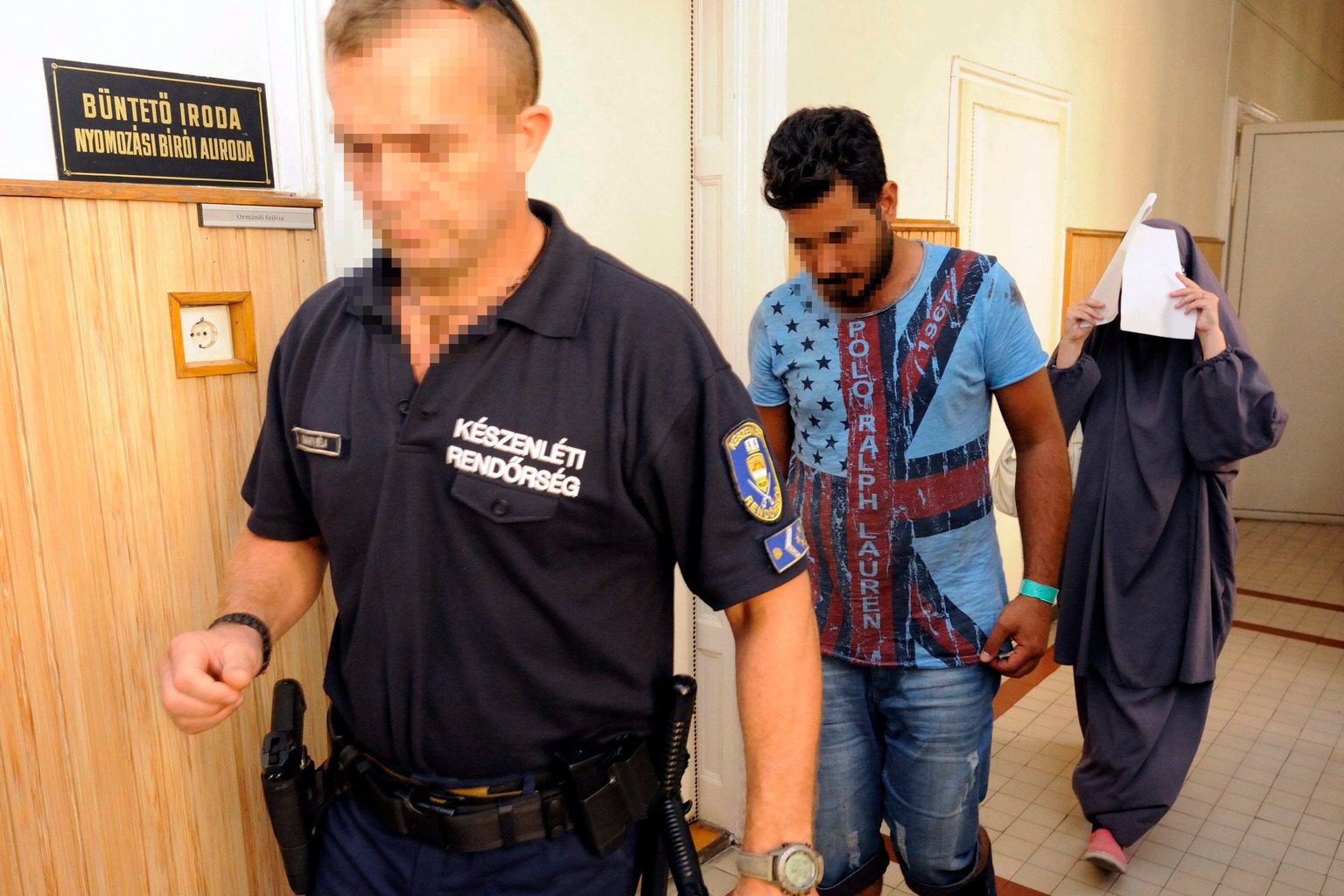 megdöbbentő, hogy az MSZP és Bárándy Péter egy terroristát véd