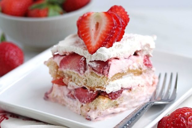 Itt a június csúcsdesszertje: Epres tiramisu cukor nélkül