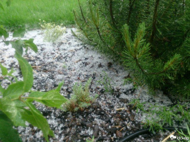 Megbolondul az időjárás: Húsz fokot zuhan a hőmérséklet!