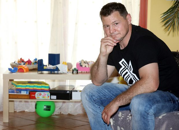 Nehéz döntés: elhagyta családját a TV2 sztárja