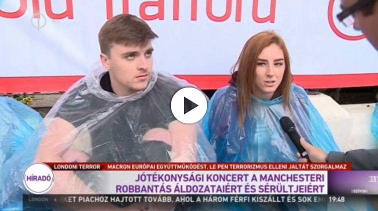 Pánik helyett újabb tömegkoncert Manchesterben