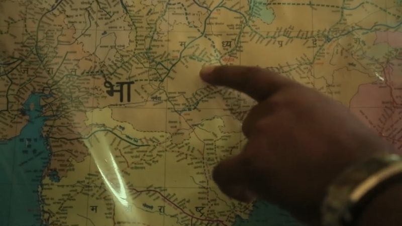 A 4 éves fiú eltűnik otthonról… 25 évvel később kopogtat az ajtón és a család sírva fakad 4