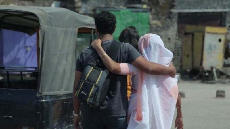 A 4 éves fiú eltűnik otthonról… 25 évvel később kopogtat az ajtón és a család sírva fakad 7