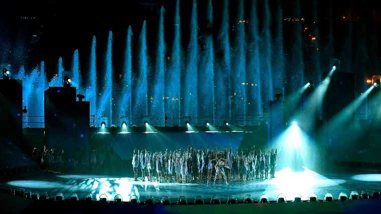 Hatalmas show-val nyitottuk meg a budapesti vizes vb-t