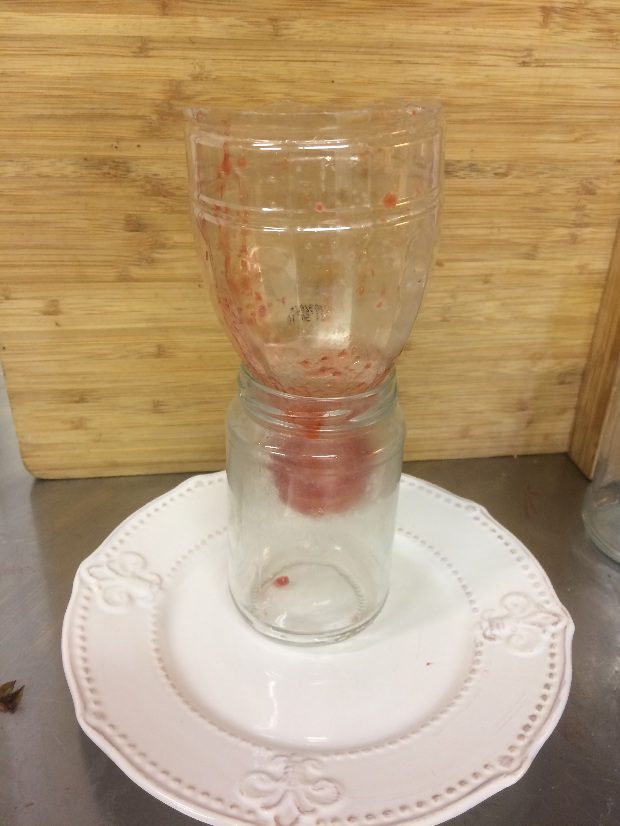 Óriási ötlet! Ezért használj lekvárfőzéshez műanyag flakont 2