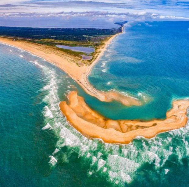 Rejtélyes sziget emelkedett ki az óceánból a Bermuda-háromszögnél 1