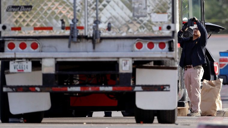 Újabb áldozata van a halálkamionnak