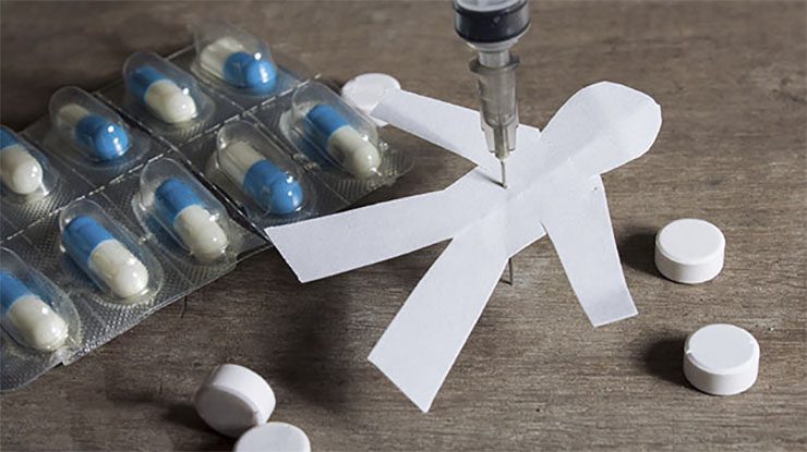 Egy orvos megdöbbentő állításai - A rák nem betegség, hanem a gyógyszeripar találmánya!