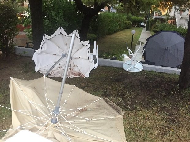 Hurrikán az Adrián, menekülnek a magyar nyaralók 2