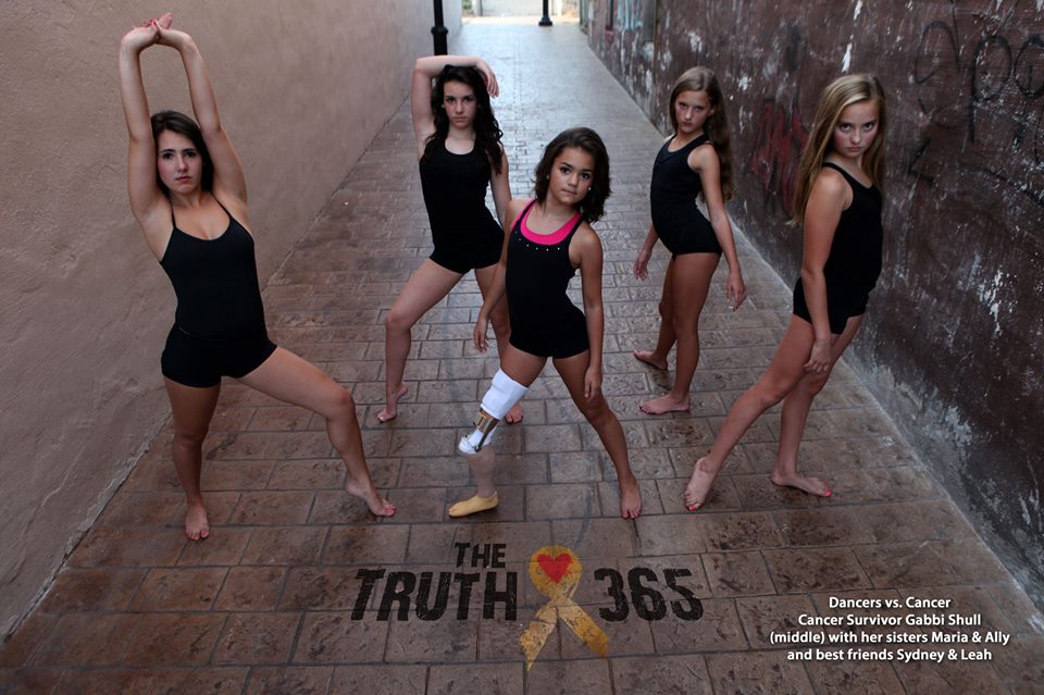 Két éve amputálták a 14 éves lány lábát, de már újra táncol 1