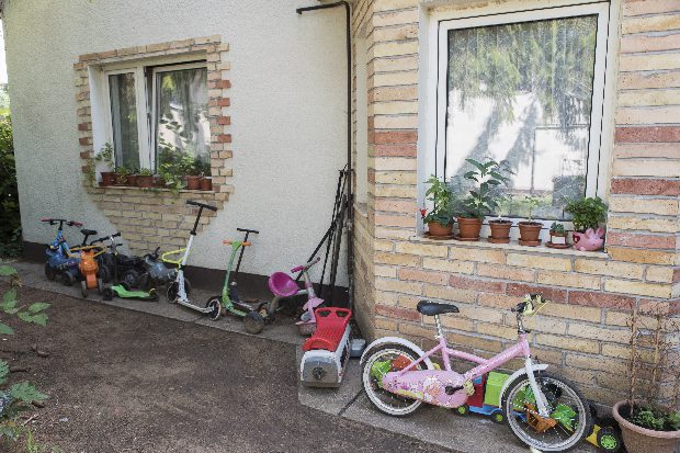 Nem kicsi a feladat 8 gyerekkel keres lakást a budapesti házaspár 1