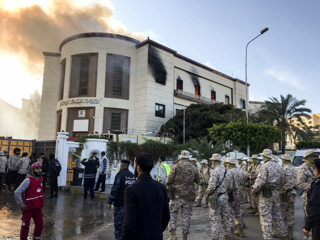 Az Iszlám Állam robbantott a líbiai minisztériumban