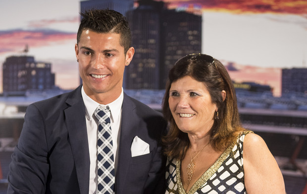 Szívszorító szörnyű hírt kapott az édesanyjáról Cristiano Ronaldo 1